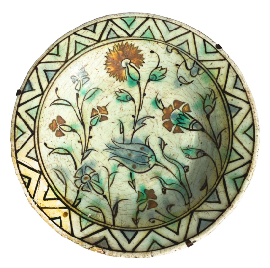 Ottoman 17th century Iznik ceramic plate 
