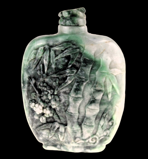 Chinese green and white jade bottle 