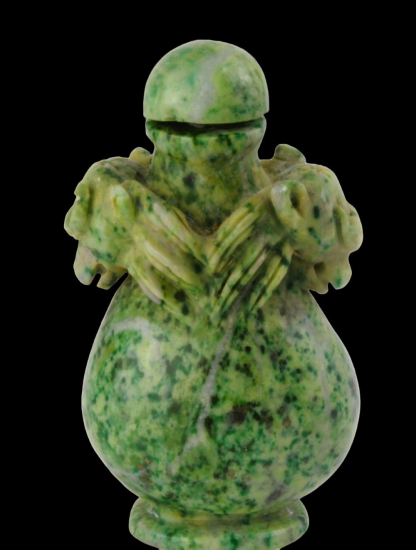 Chinese snuff bottle green 