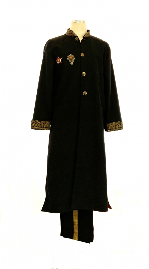 (SOLD after auction) Ottoman period Pasha suit 