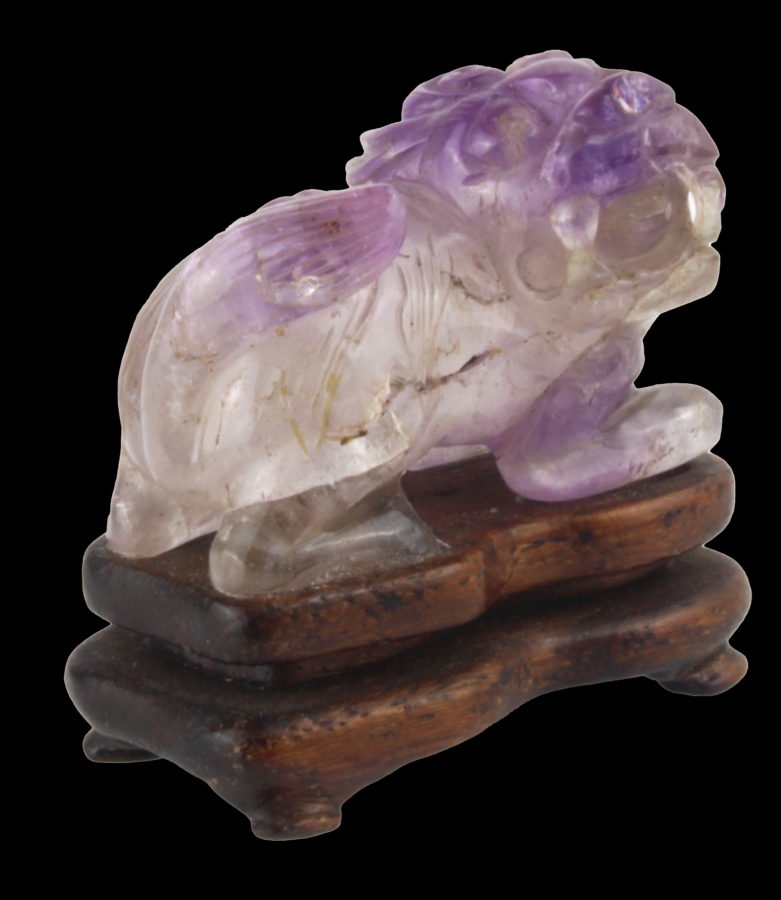 Small Chinese statue of a crystal and lavender Fu dog